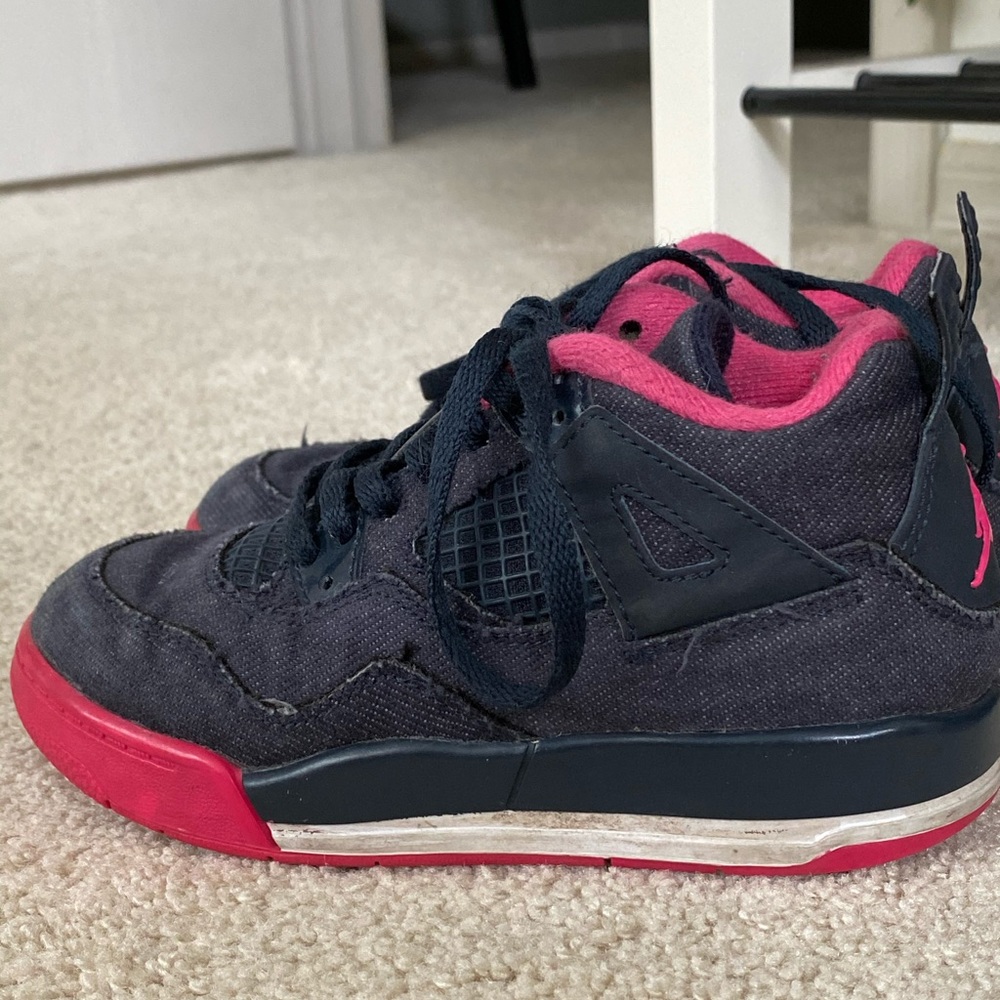 Size 11 Jordan’s